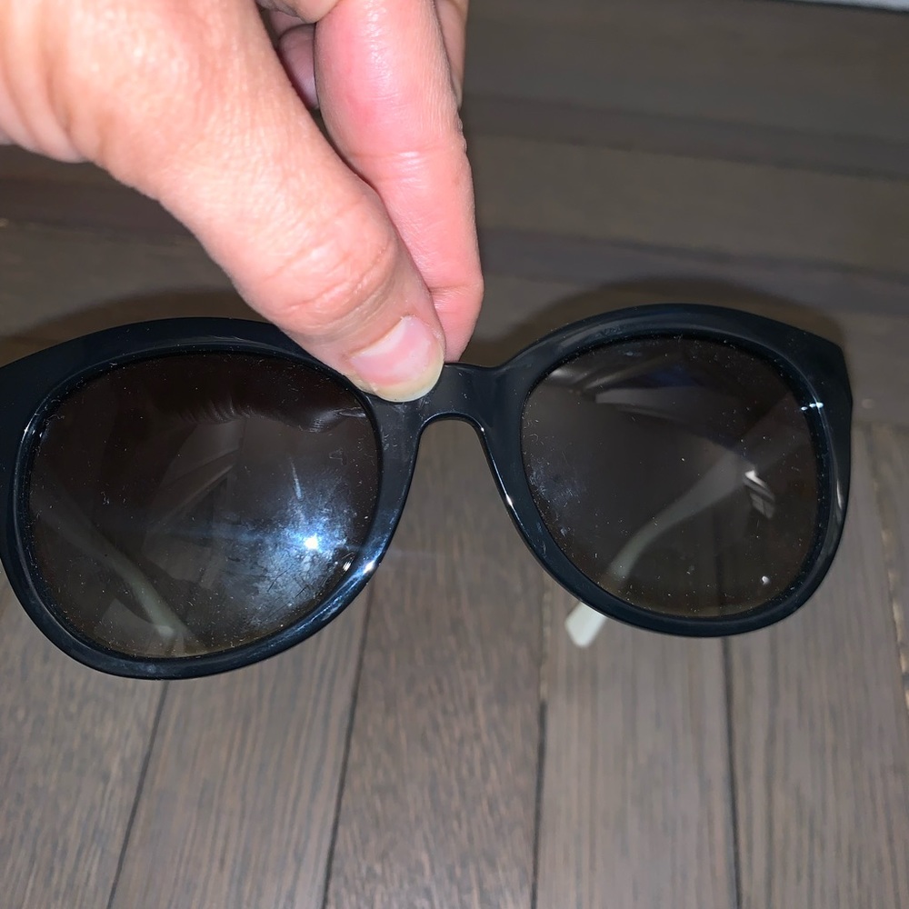 Michael Kors black and white sunglasses. Excellent condition, never used!